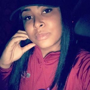 Meet your Posher, Kariesa